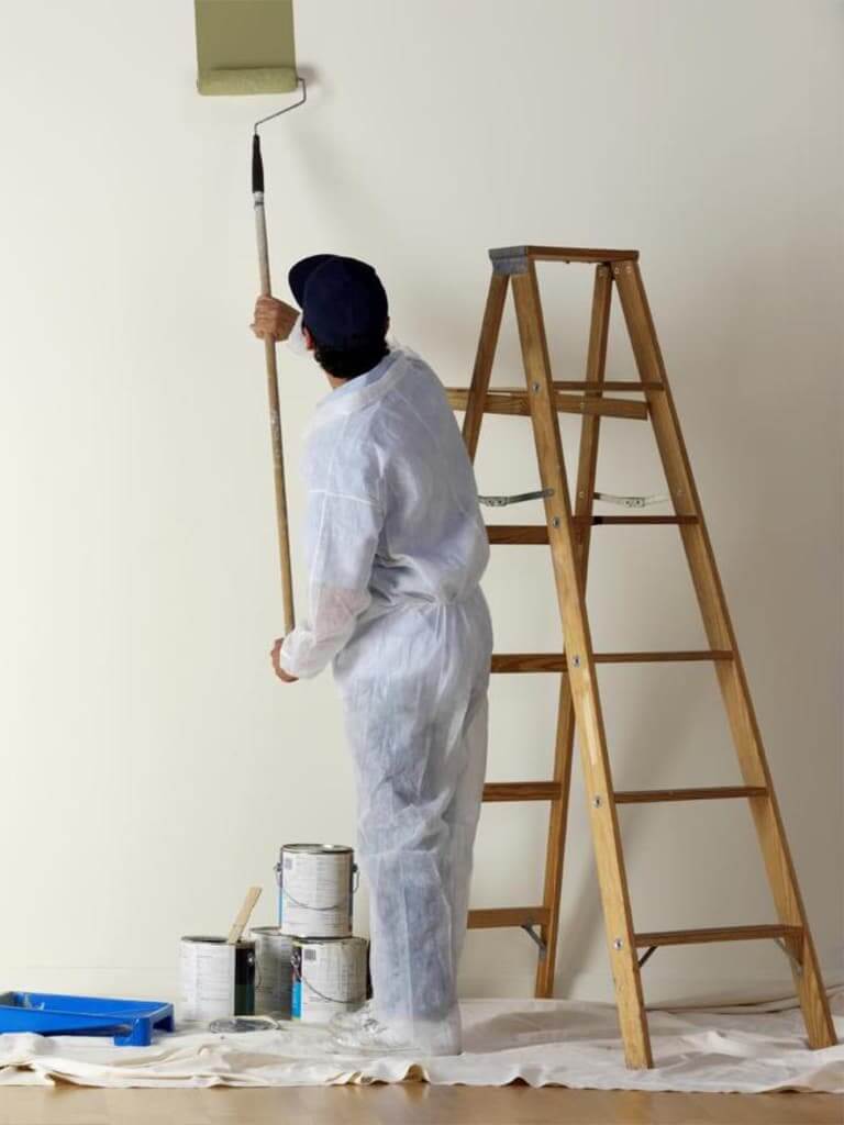 A guy painting from Jeny Cleaning Service LLC in New Jersey.